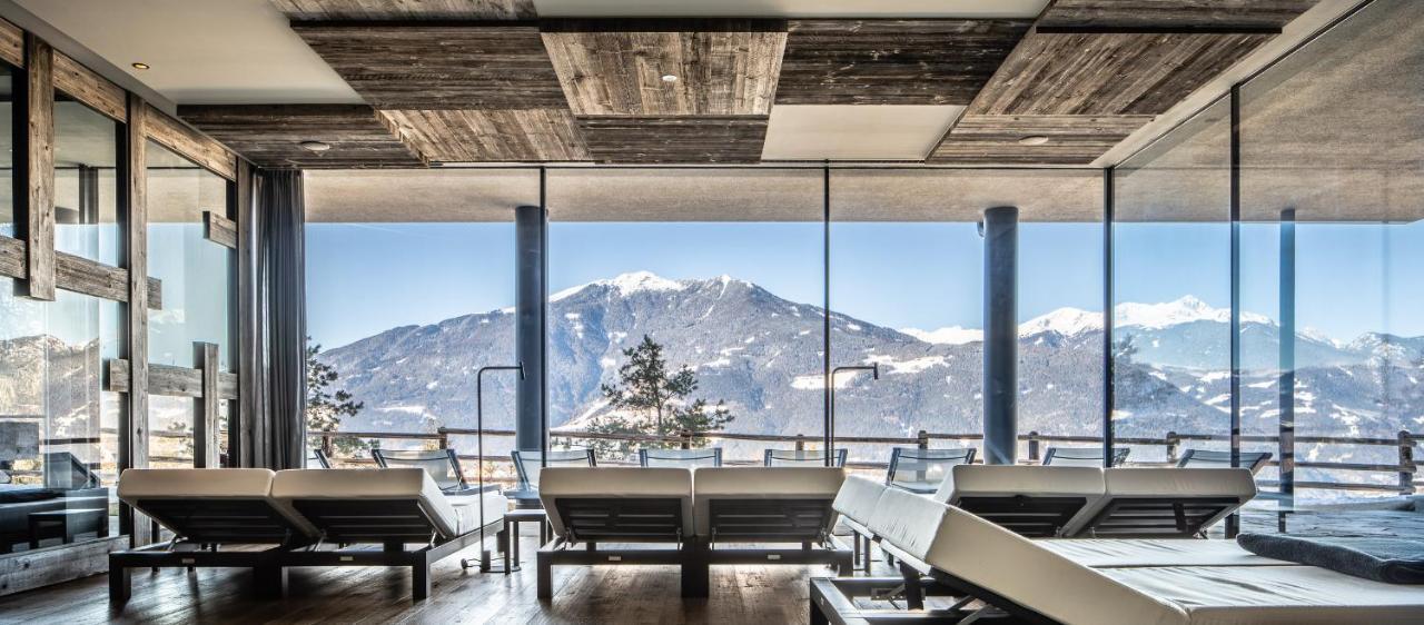 My Arbor - Dolomites Otel Bressanone Dış mekan fotoğraf The interior of the airport