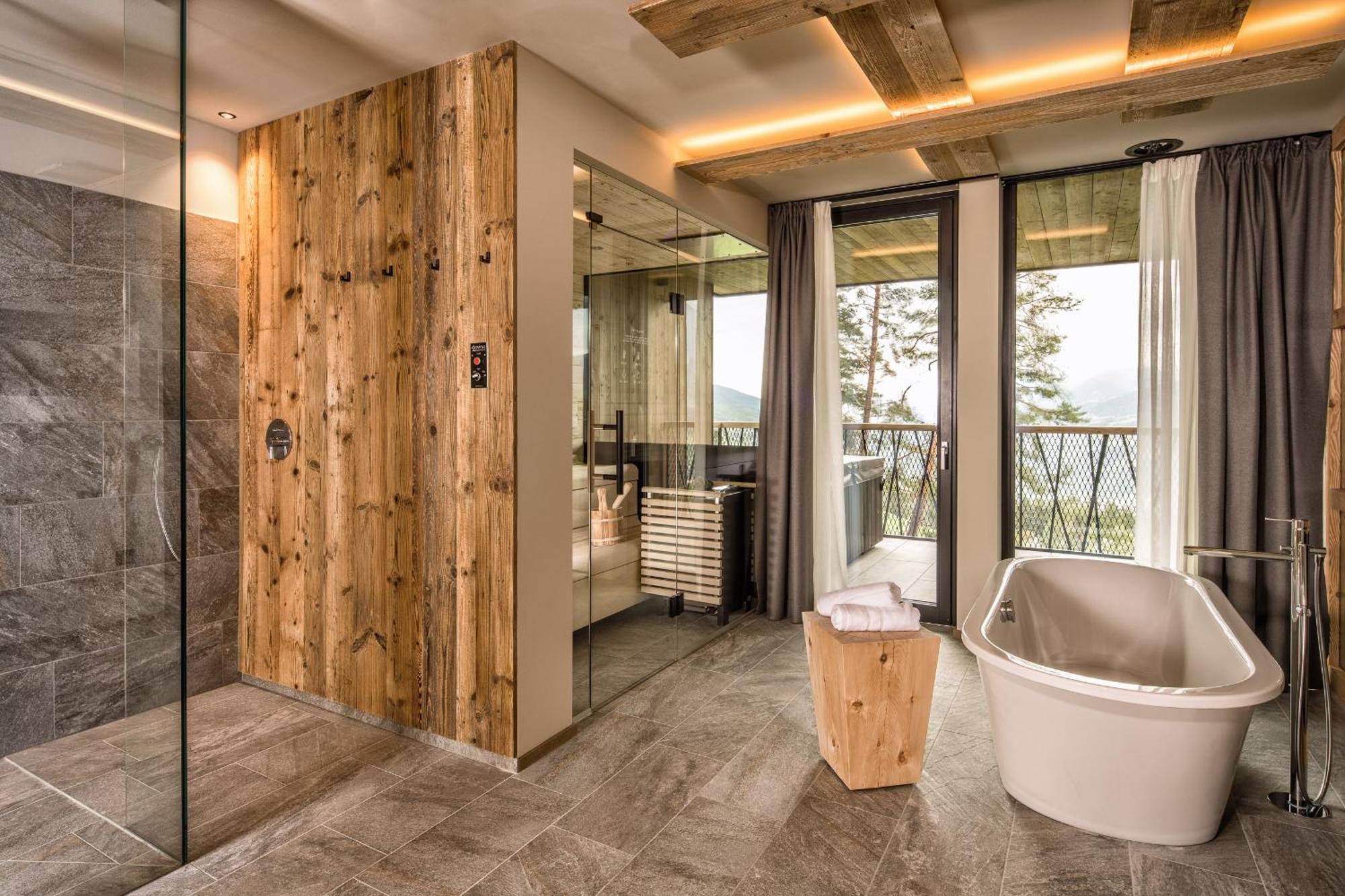 My Arbor - Dolomites Otel Bressanone Dış mekan fotoğraf Bathroom