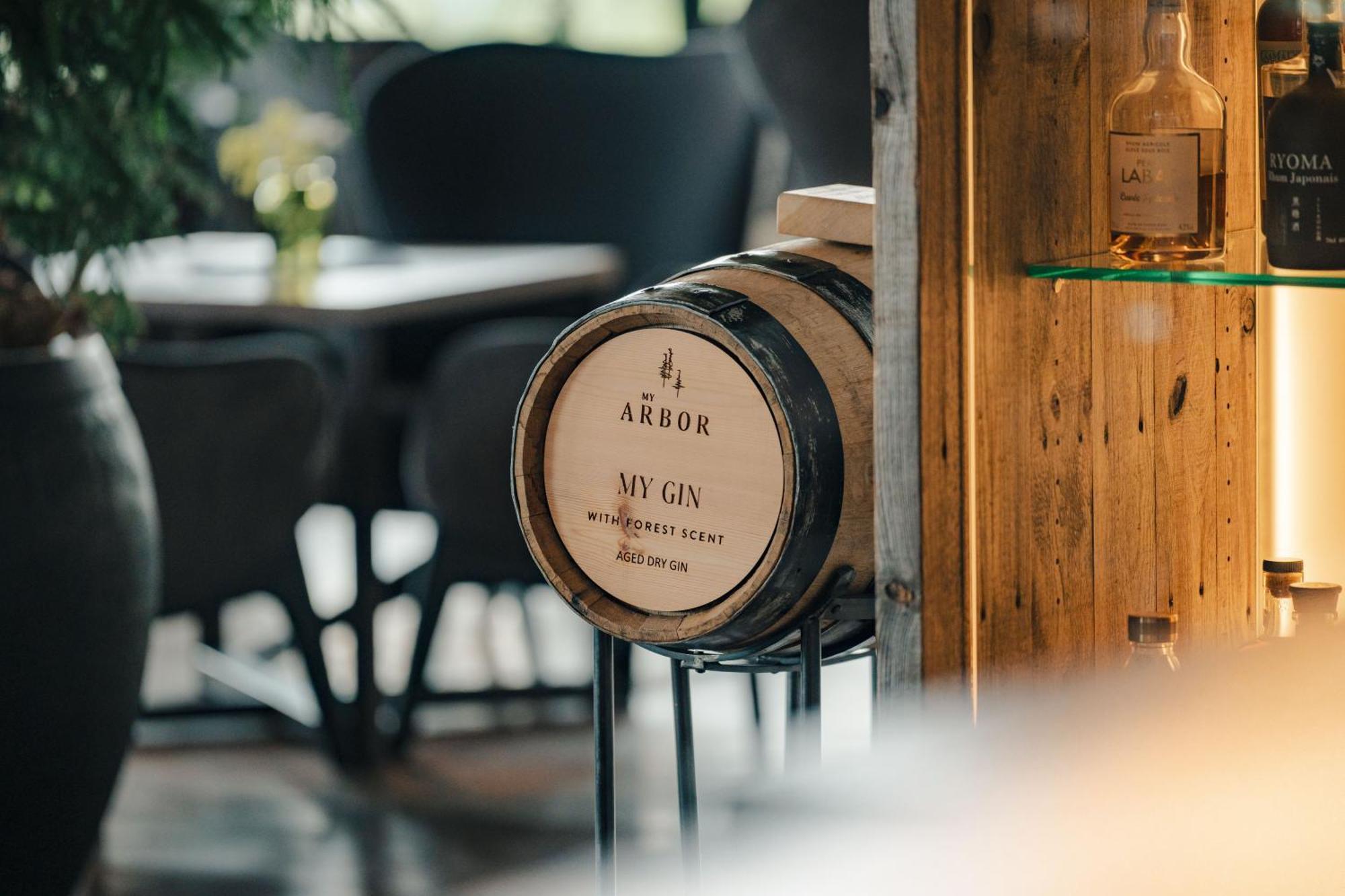 My Arbor - Dolomites Otel Bressanone Dış mekan fotoğraf Barrel of Arbor Whisky